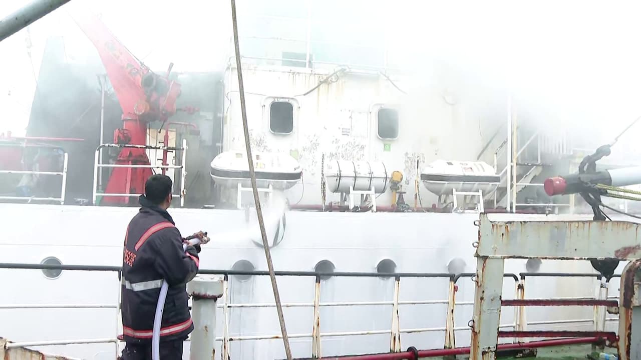 vypin ship fire vypin ship fire