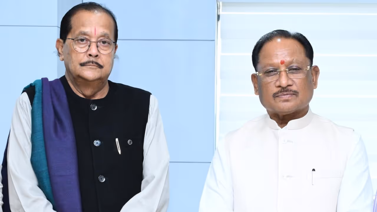 Vishnu Deo Sai meets jharkhand finance minister Radha Krishana Kishore Vishnu Deo Sai meets jharkhand finance minister Radha Krishana Kishore