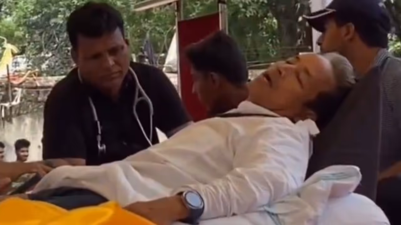 sonam wangchuk hunger strike jantar mantar safdarjung hospital delhi police neet protest sonam wangchuk hunger strike jantar mantar safdarjung hospital delhi police neet protest