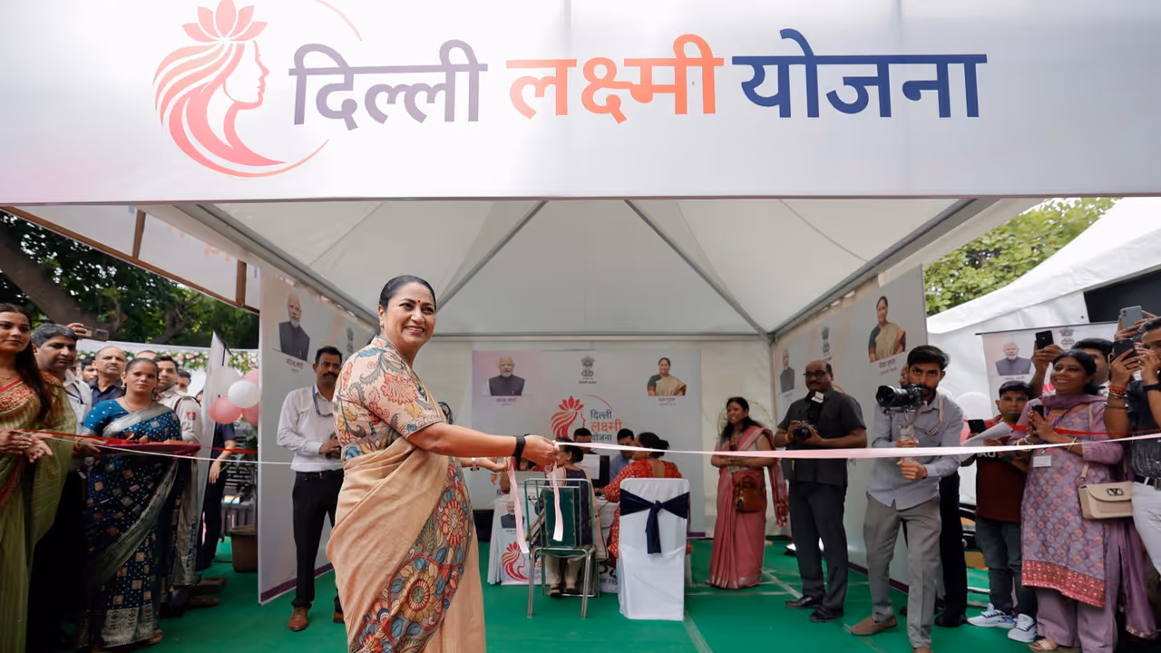 Delhi Lakshmi Yojana first day registration Delhi Lakshmi Yojana first day registration