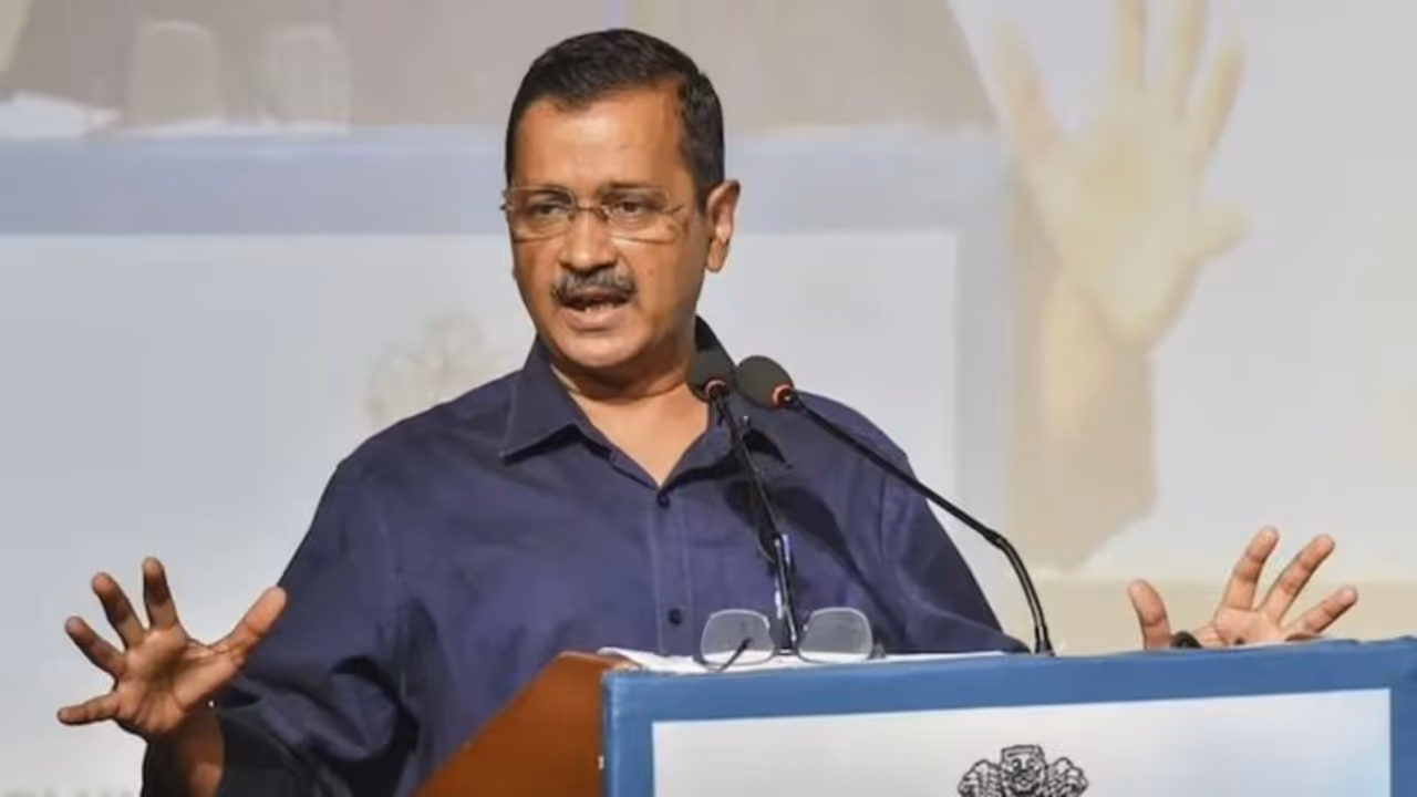 arvind kejriwal e20 protest pm modi house march aap delhi police ethanol petrol row arvind kejriwal e20 protest pm modi house march aap delhi police ethanol petrol row