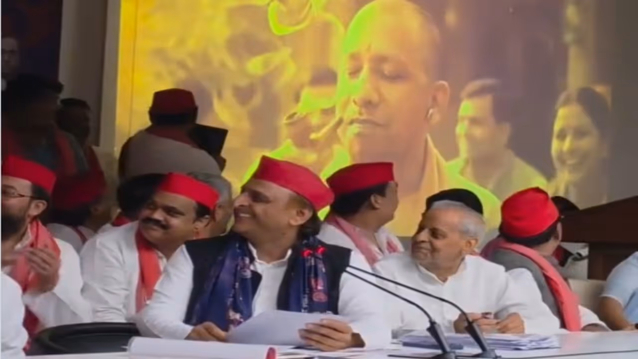 up ai video war akhilesh yadav chilam tanj yogi adityanath bjp sp 2027 election up ai video war akhilesh yadav chilam tanj yogi adityanath bjp sp 2027 election