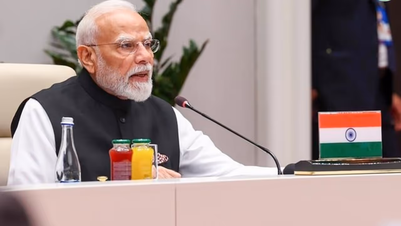 top 10 big latest news india world pm modi iran us greenland rain market volcano ai jlr top 10 big latest news india world pm modi iran us greenland rain market volcano ai jlr