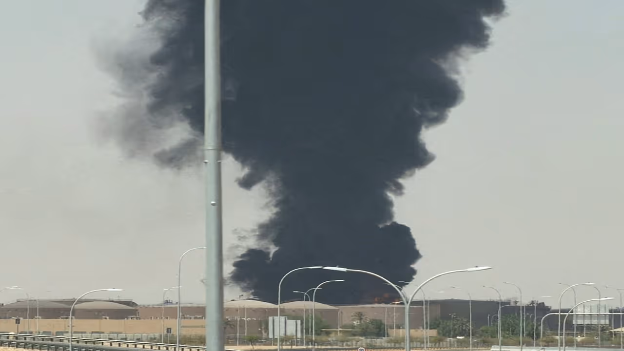 riyadh airport houthi ballistic missile attack saudi arabia aramco fire sami arabia 2026 fire riyadh airport houthi ballistic missile attack saudi arabia aramco fire sami arabia 2026 fire