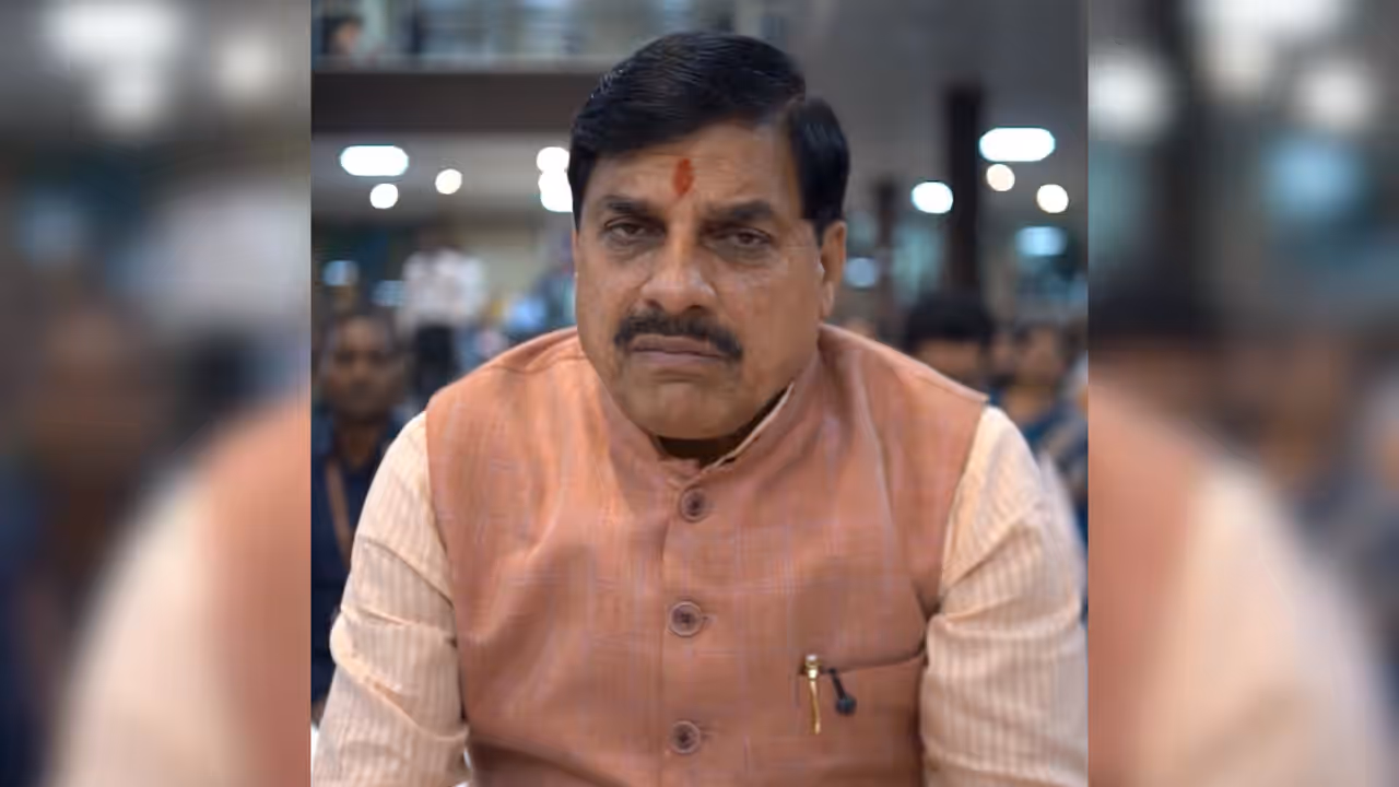 Mohan Yadav Condemns Kharges Remark on PM Modis Late Father Calls for Political Decency Mohan Yadav Condemns Kharges Remark on PM Modis Late Father Calls for Political Decency