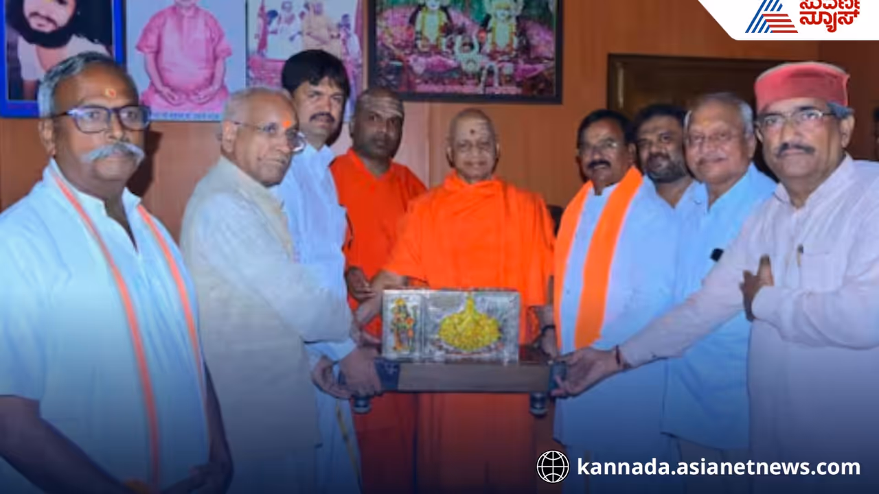 Silver brick for Ayodhya Ram Mandir Silver brick for Ayodhya Ram Mandir