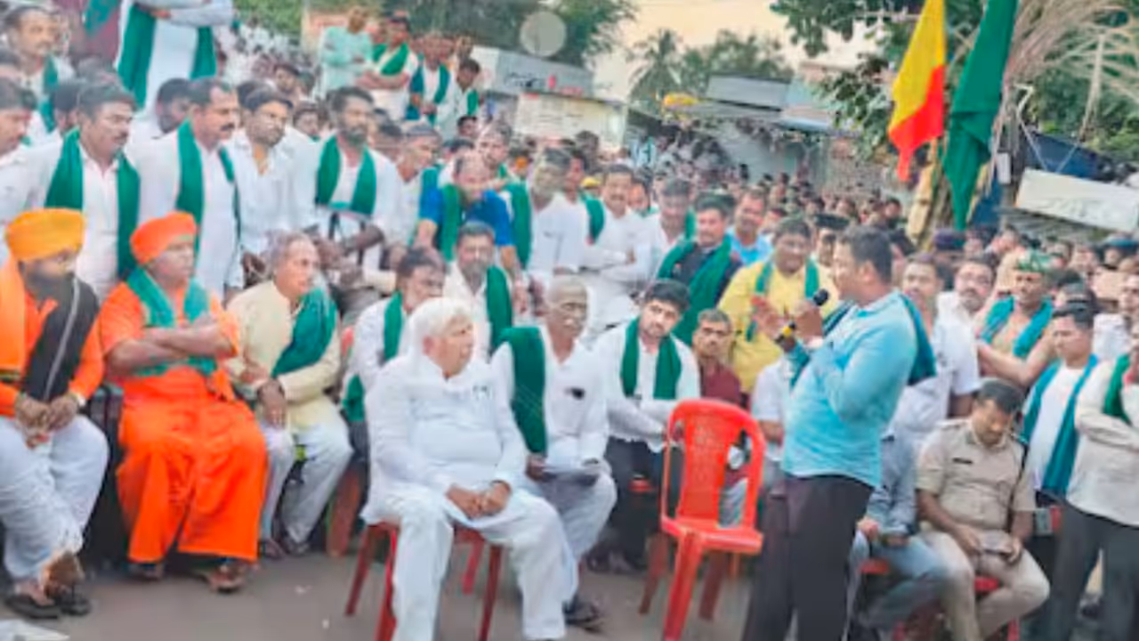 Sugarcane farmers protest in Belagavi