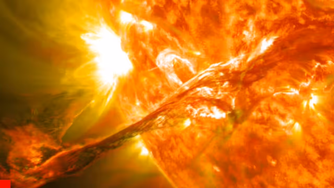 powerful solar flare impact on earth