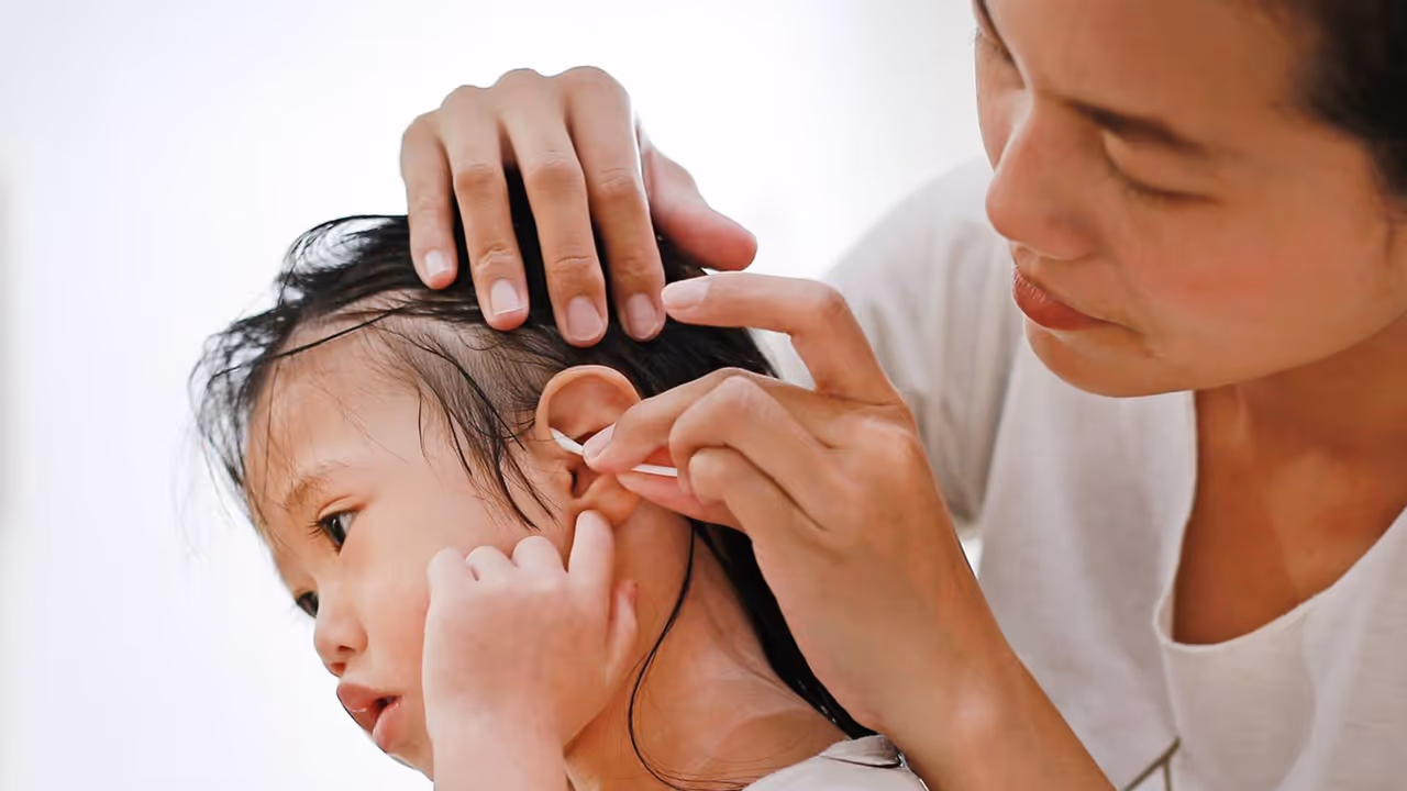 Should You Put Oil in Your Babys Ears Expert Advice for Safe Ear Care