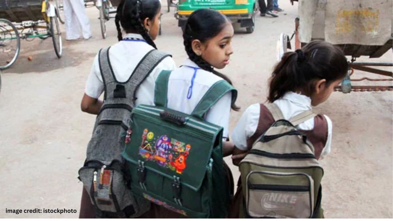 Karnataka Government English Medium School Students Face Uncertain Future Karnataka Government English Medium School Students Face Uncertain Future