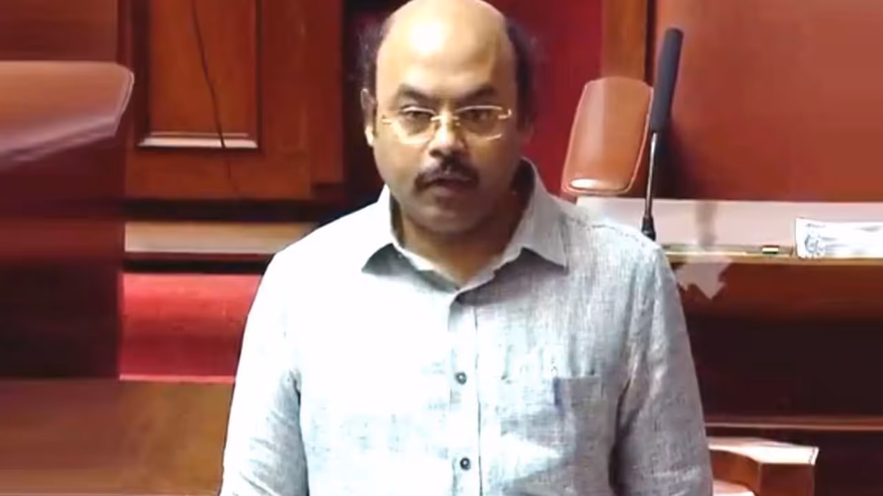 Yathindra son of former CM Siddaramaiah now Legislative Council leader Yathindra son of former CM Siddaramaiah now Legislative Council leader