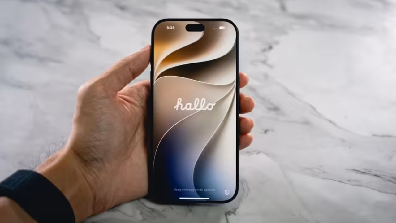 iPhone 18 Pro users face reboot bug iPhone 18 Pro users face reboot bug