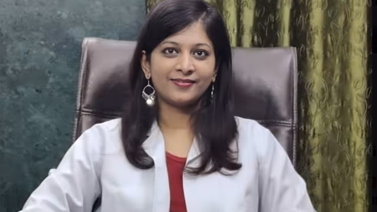 Ghaziabad Psychiatrist Dr Hemika Agrawal Dies By Suicide After High Rise Fall Family Cites Depression After Divorce Ghaziabad Psychiatrist Dr Hemika Agrawal Dies By Suicide After High Rise Fall Family Cites Depression After Divorce