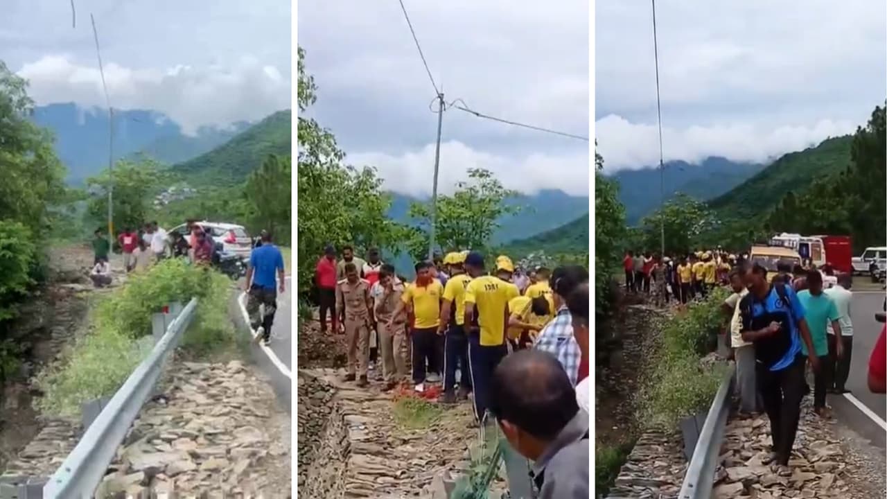 Uttarakhand Car Accident Vehicle Plunges Into Gorge On Devprayag Pauri Road Near Sabdarkhal Uttarakhand Car Accident Vehicle Plunges Into Gorge On Devprayag Pauri Road Near Sabdarkhal