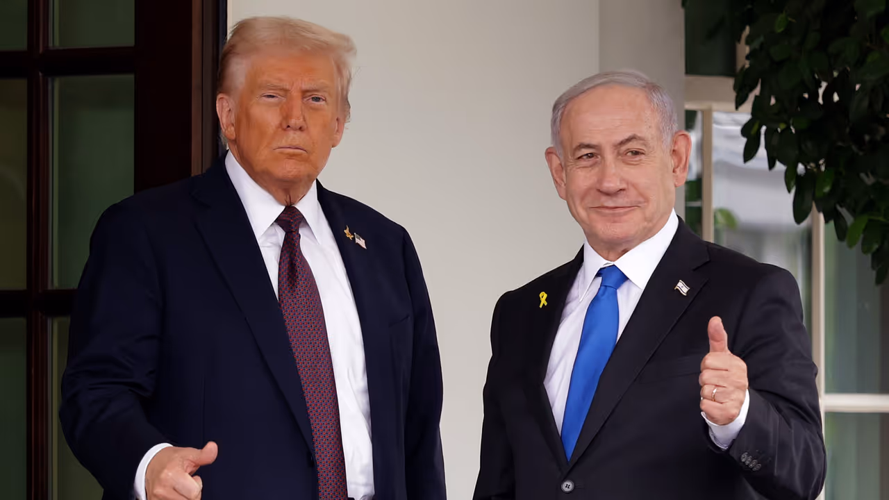 Donald Trump with Benjamin Netanyahu (File Photo)