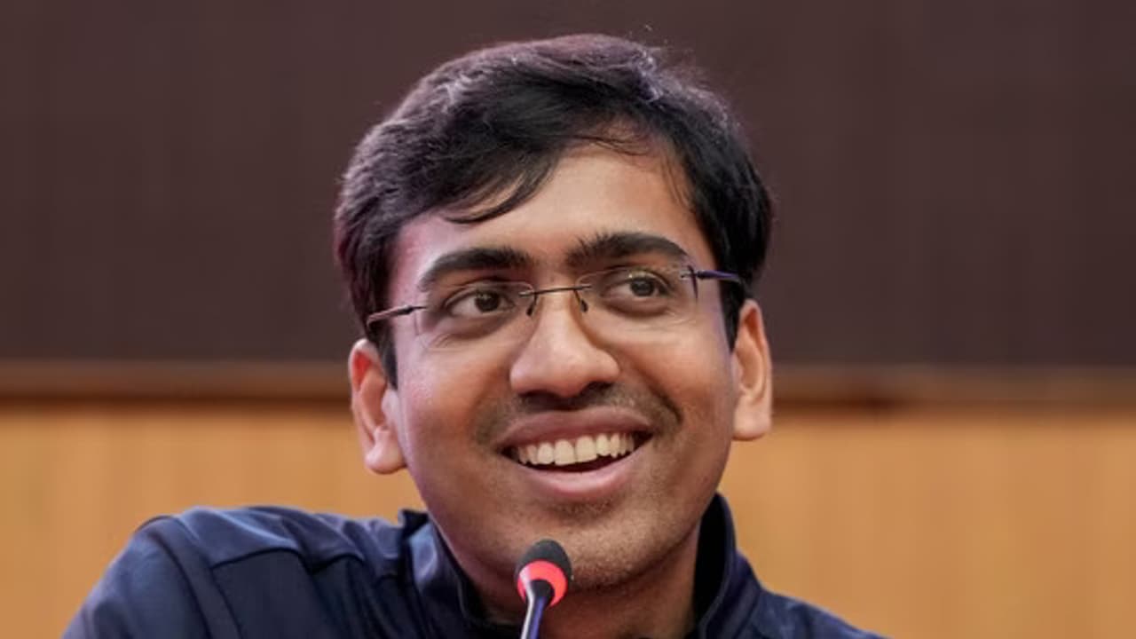 Skyroot Aerospace Co founder and CEO Pawan Kumar Chandana started his career at ISRO Skyroot Aerospace Co founder and CEO Pawan Kumar Chandana started his career at ISRO