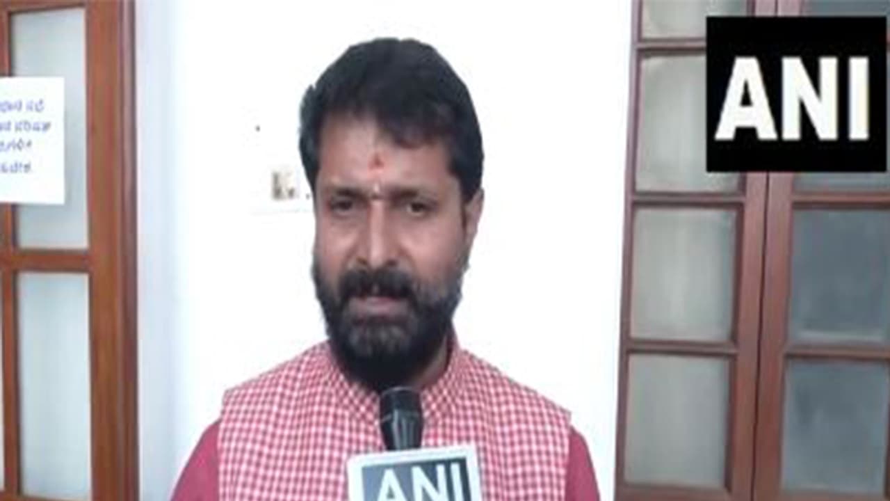 BJP leader CT Ravi (Photo/ANI) BJP leader CT Ravi (Photo/ANI)