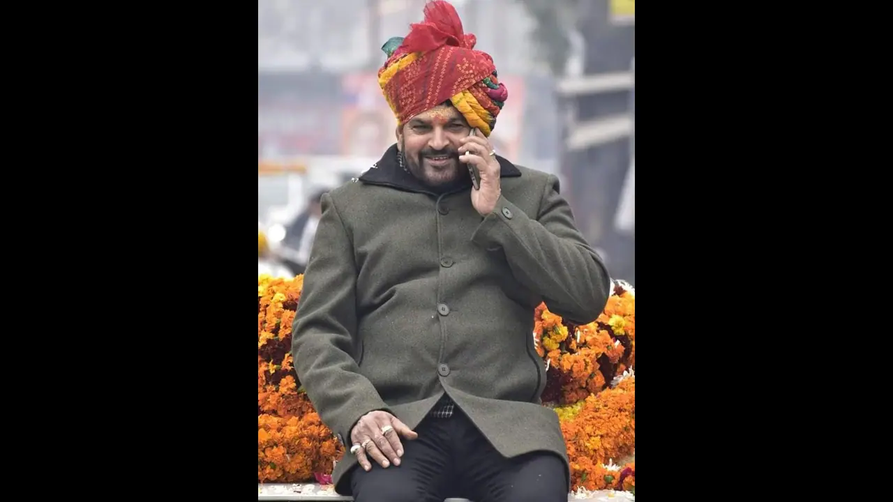 Who is the BJP MP brij bhushan sharan singh protesting against Wrestler in jantar mantar 