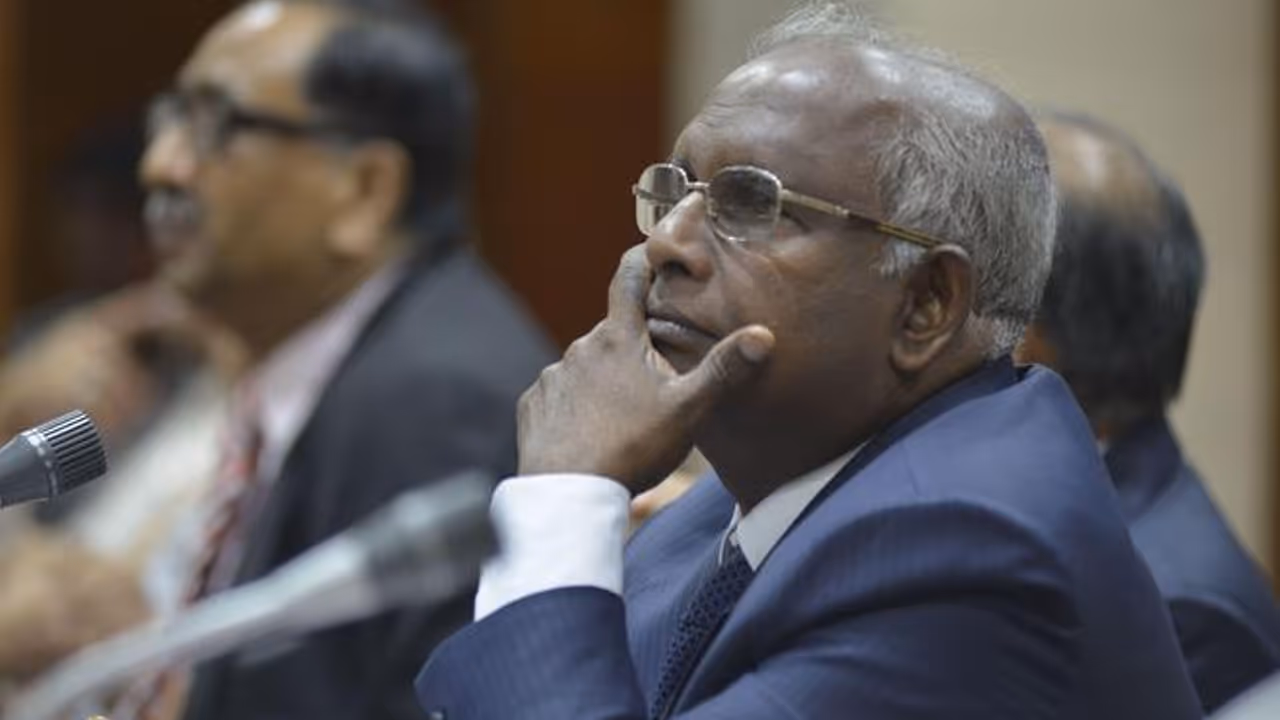 KG Balakrishnan Panel KG Balakrishnan Panel