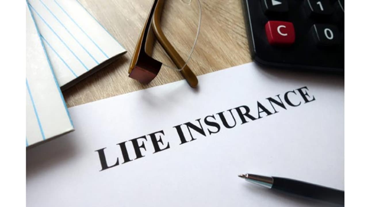 What Is the Ideal Time to Purchase Life Insurance for Your Family?