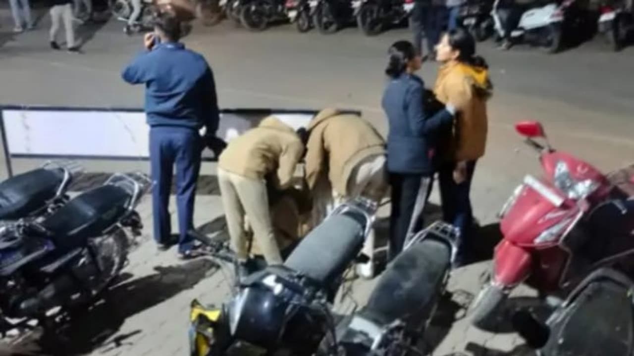 Chittorgarh Police constable shot woman constable