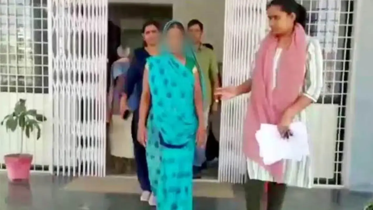 singrauli news shocking crime stories wife killed her husband and cutting his private part due to fed up harassment