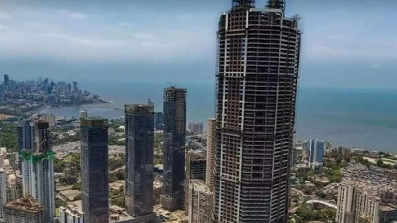 mumbai news indias biggest deal triplex flat sold at two hundred fifty two crore mumbai news indias biggest deal triplex flat sold at two hundred fifty two crore