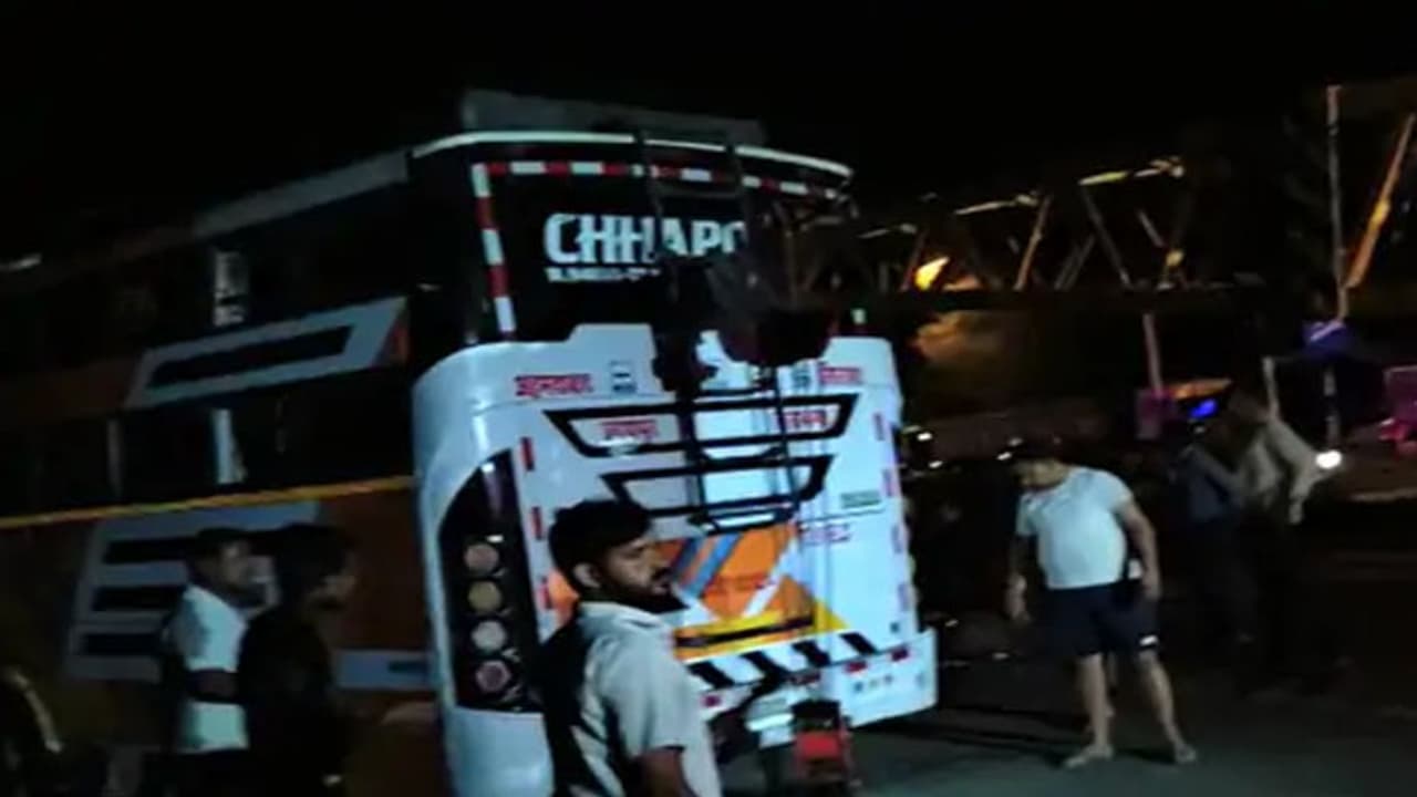 bus accident bus accident