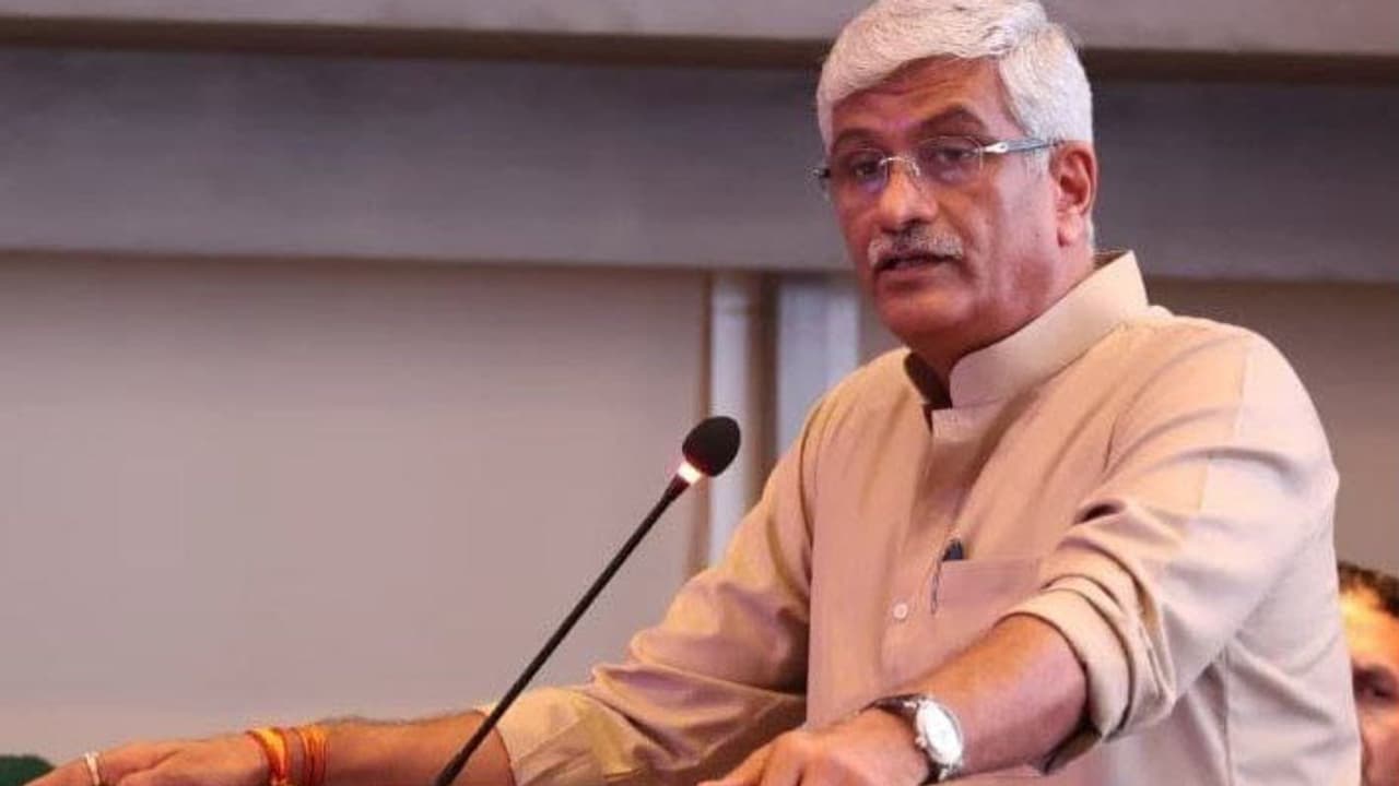 fir against registered central minister minister gajendra singh shekhawat for Ravana told Ashok Gehlot 