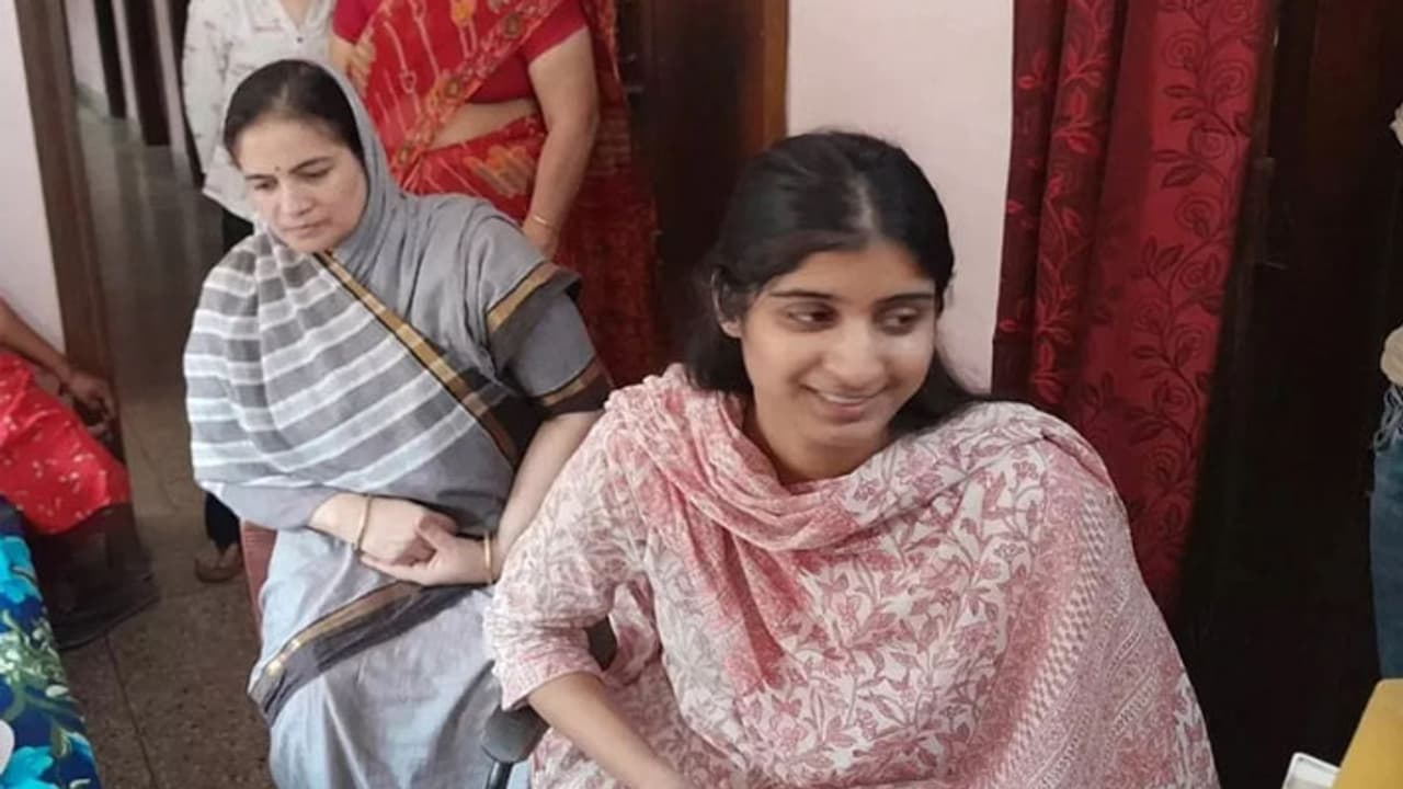 UPSC Topper Garima Lohia UPSC Topper Garima Lohia