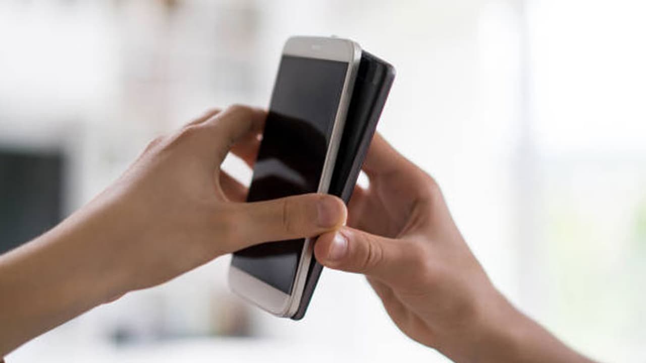  Smartphone Removable Battery