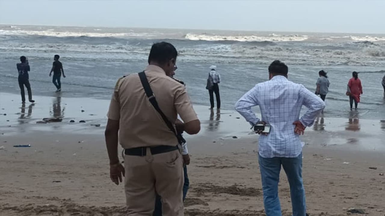 Marvé Beach mumbai news Marvé Beach mumbai news