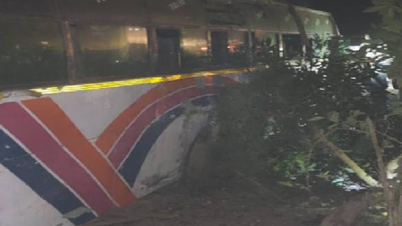 up bus hadsa up bus hadsa