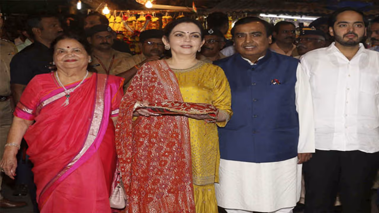 kokilaben birthday celebration kokilaben birthday celebration