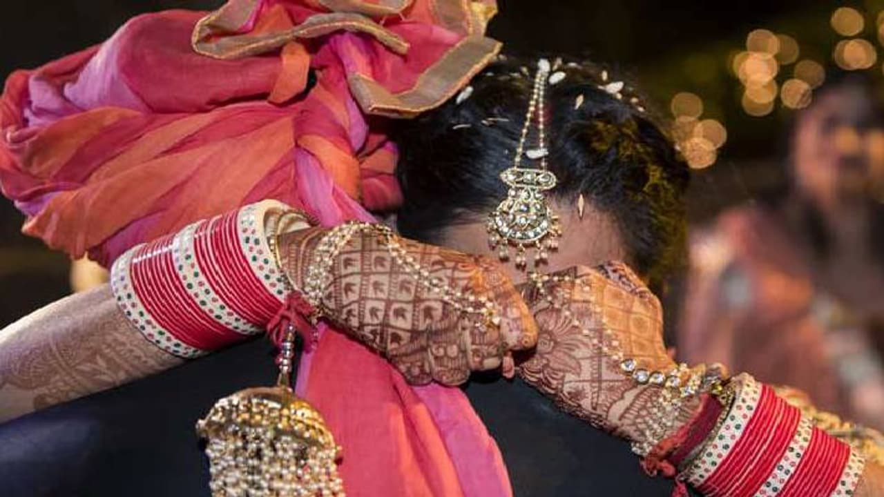 hindu wife