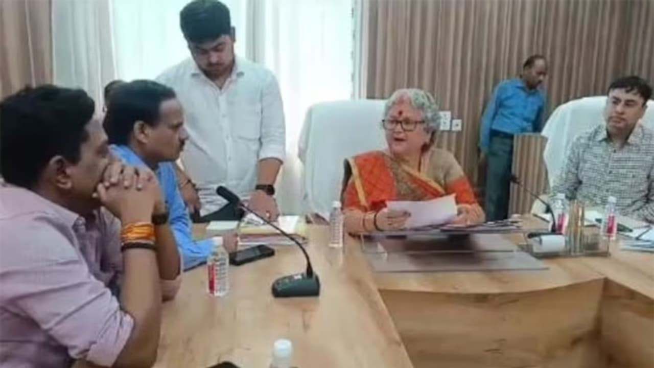 kanpur mayor pramila kanpur mayor pramila