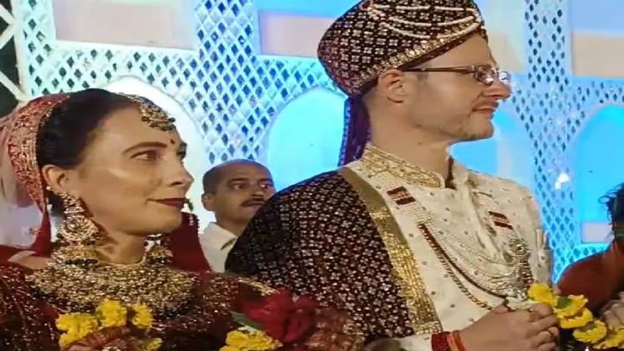 Shivpuri love marriage Shivpuri love marriage