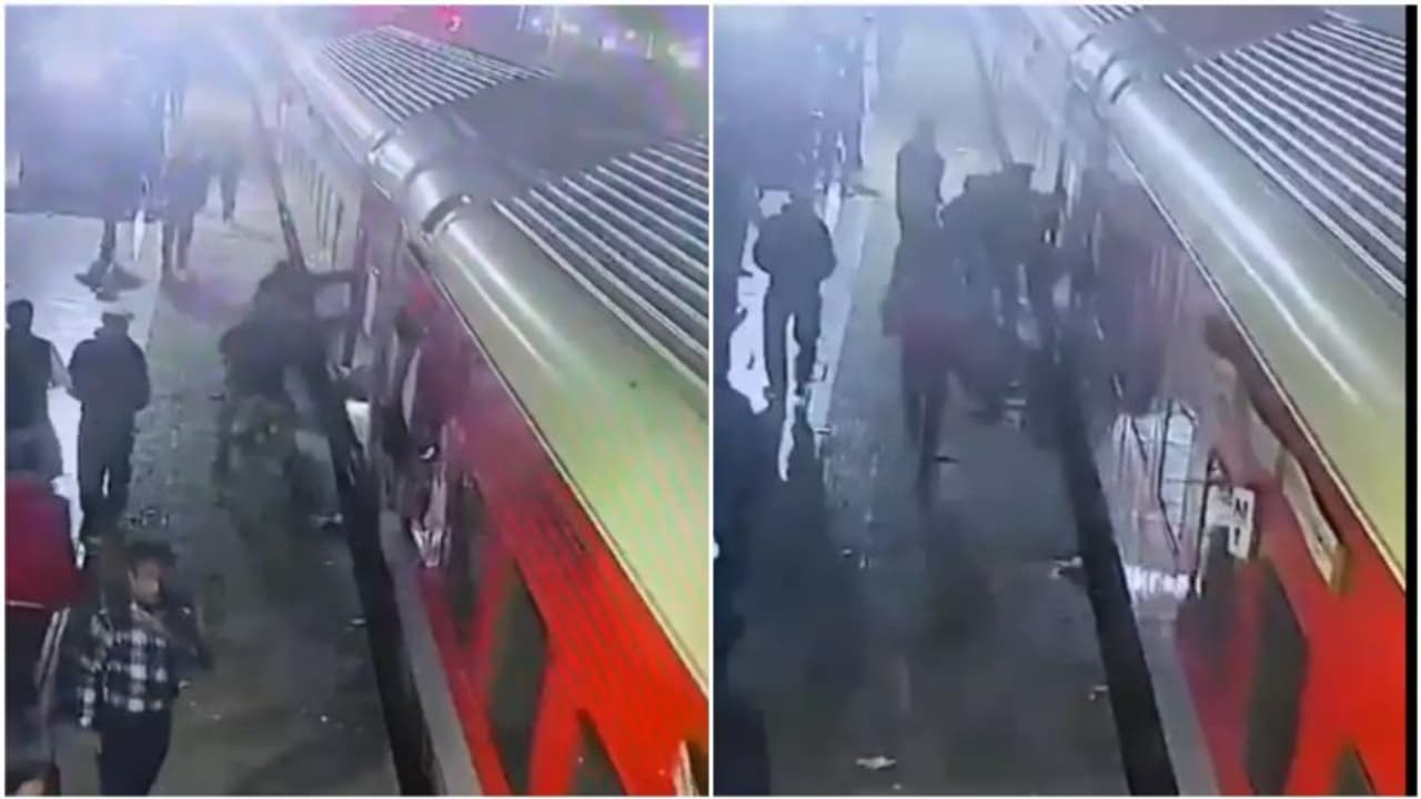 Big accident averted at Kanpur railway station Big accident averted at Kanpur railway station