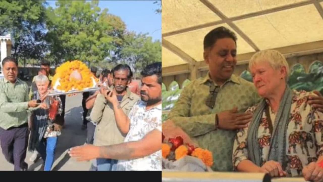 Cremation of a French tourist as per Hindu customs in Udaipur