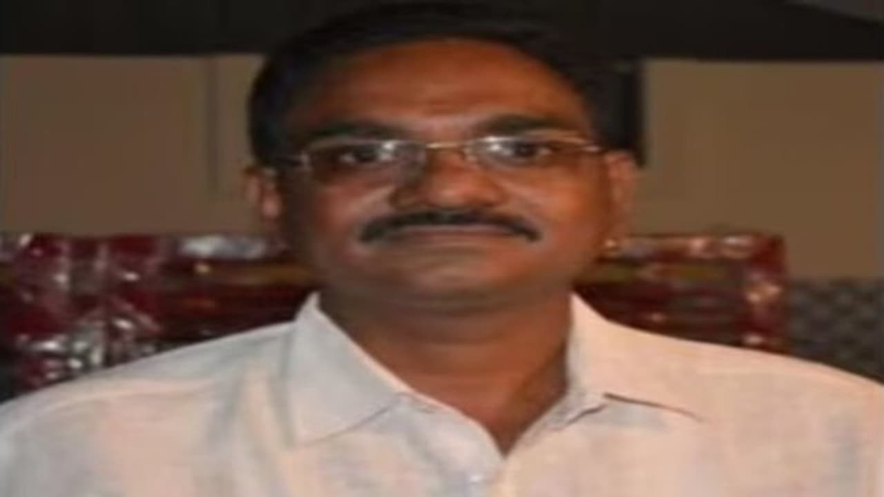 Maharashtra BJP MLC Yogesh Tilekar's uncle Maharashtra BJP MLC Yogesh Tilekar's uncle