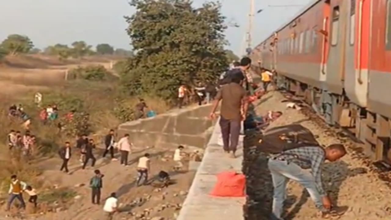 Pushpak Express Accident Eyewitness Pushpak Express Accident Eyewitness