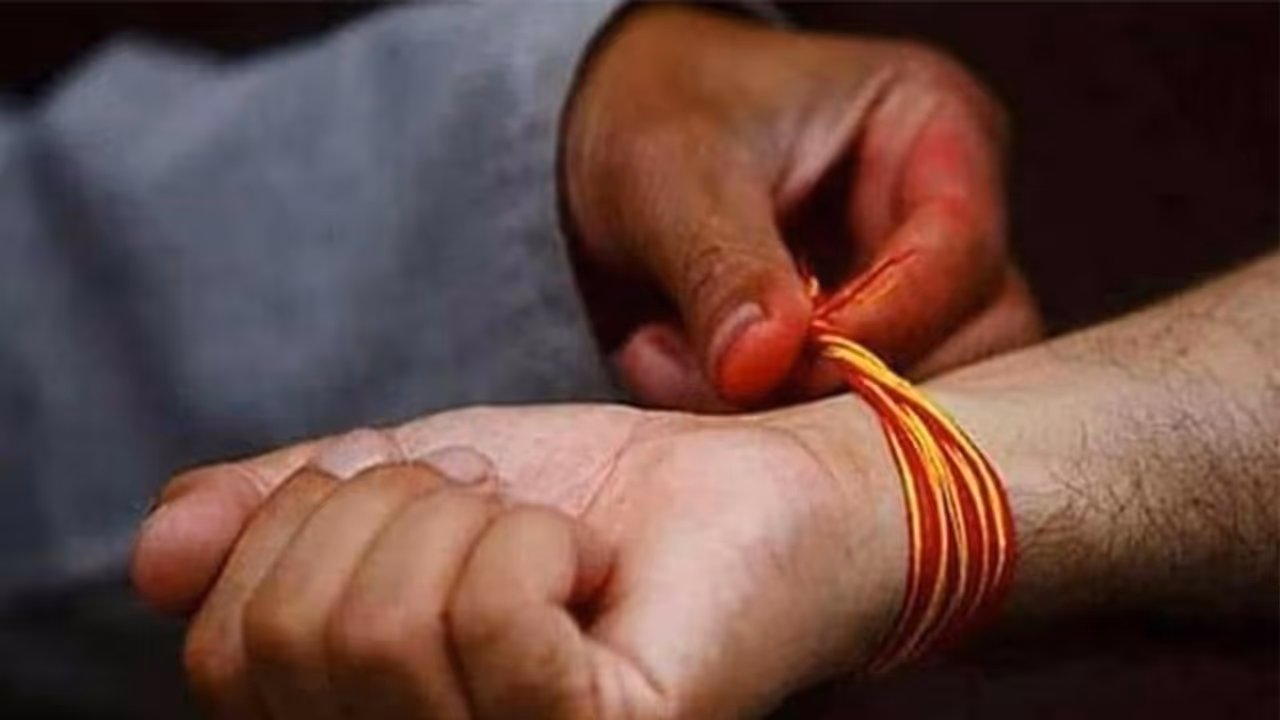 how many days should Kalava be tied on the hand how many days should Kalava be tied on the hand
