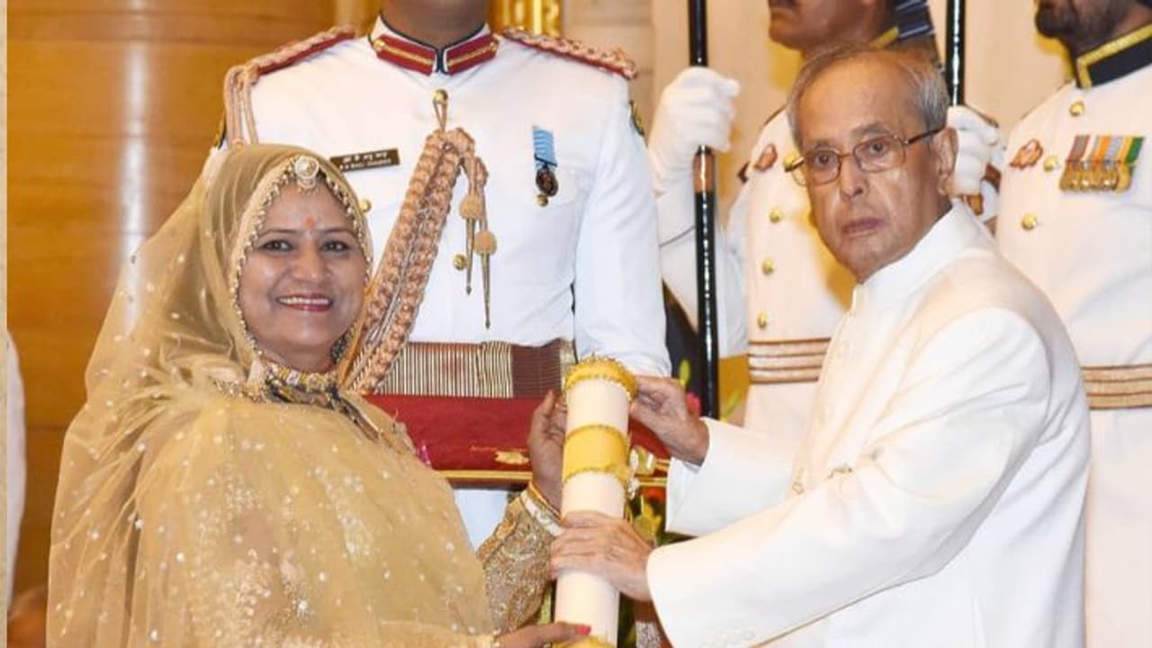  Padmashree dancer Gulabo Sapera