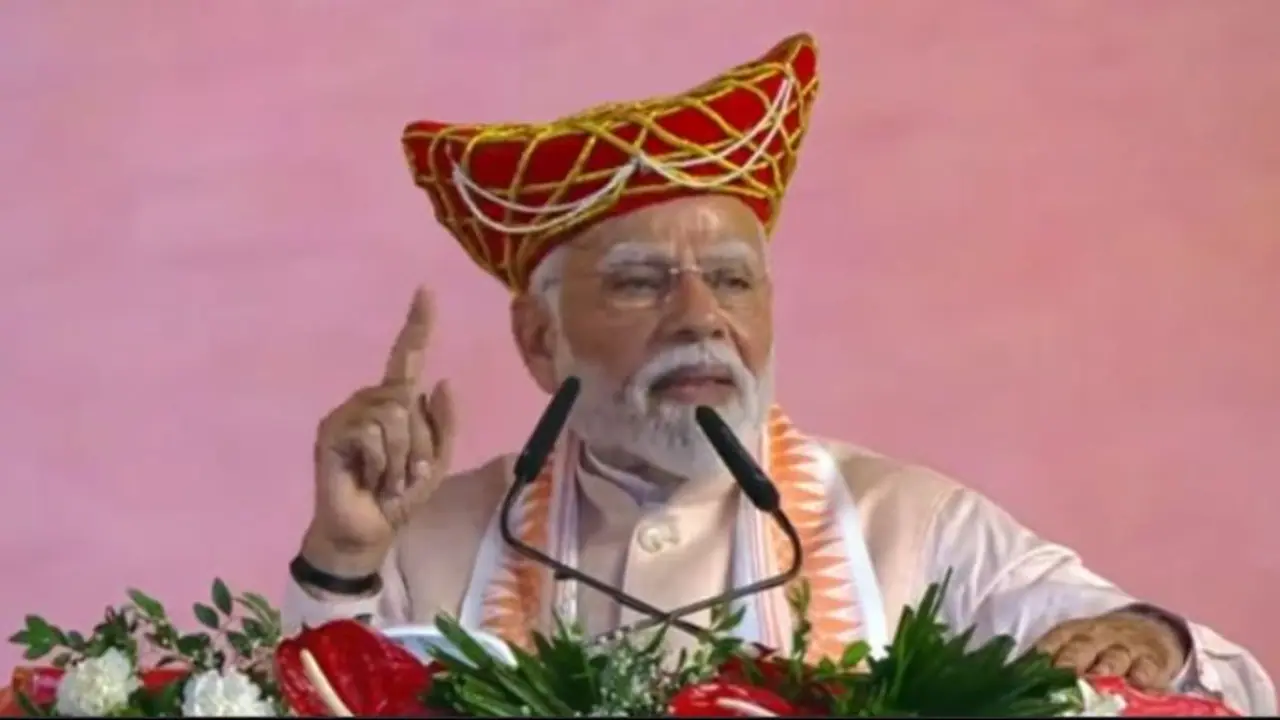 pm modi bhopal visit mahila sashaktikaran sammelan lokmata devi ahilyabai holkar jayanti 2025