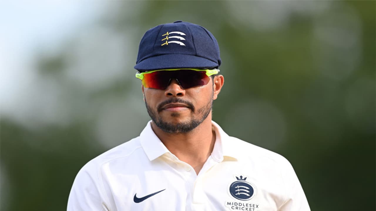 umesh Yadav duped of rupees 44 lakhs