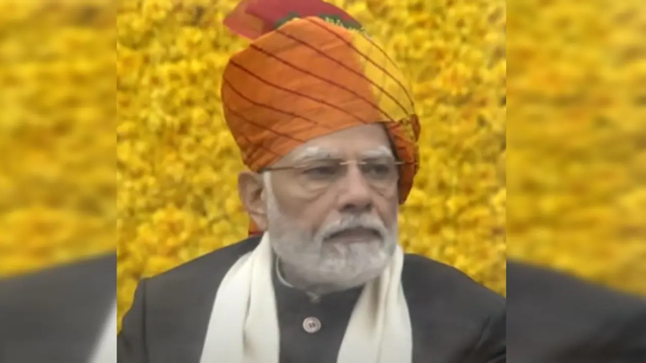 PM Narendra Modi look in 26 January parade