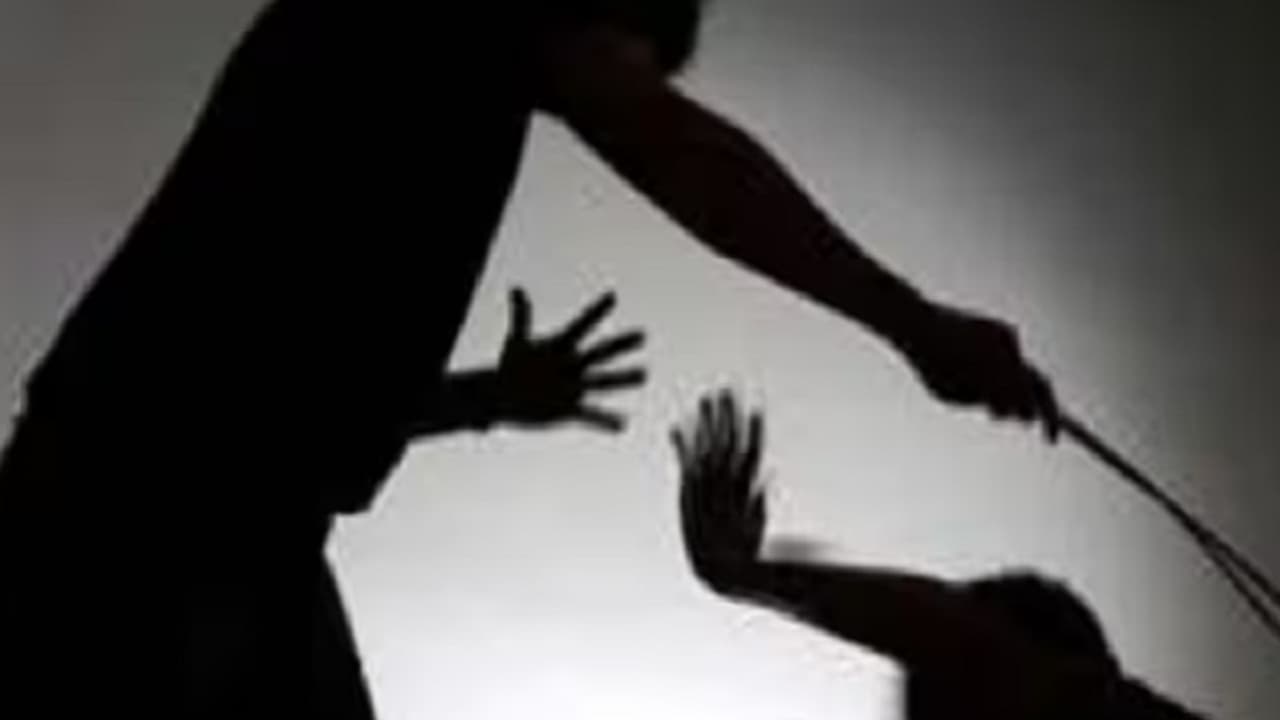 Case against school teacher for thrashing 5 yr student in Thane
