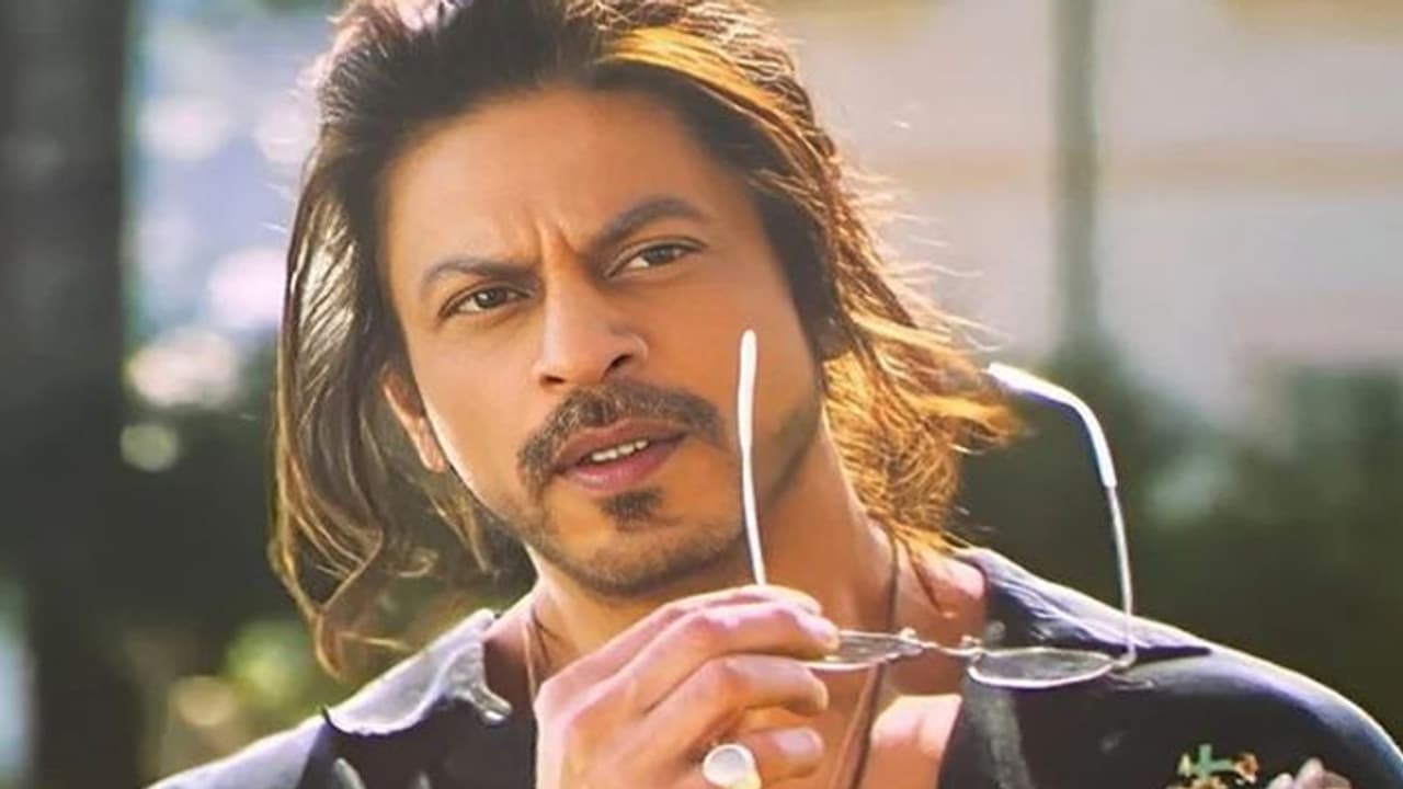 shahrukh khan pathaan to enter 1000 crore club soon shahrukh khan pathaan to enter 1000 crore club soon