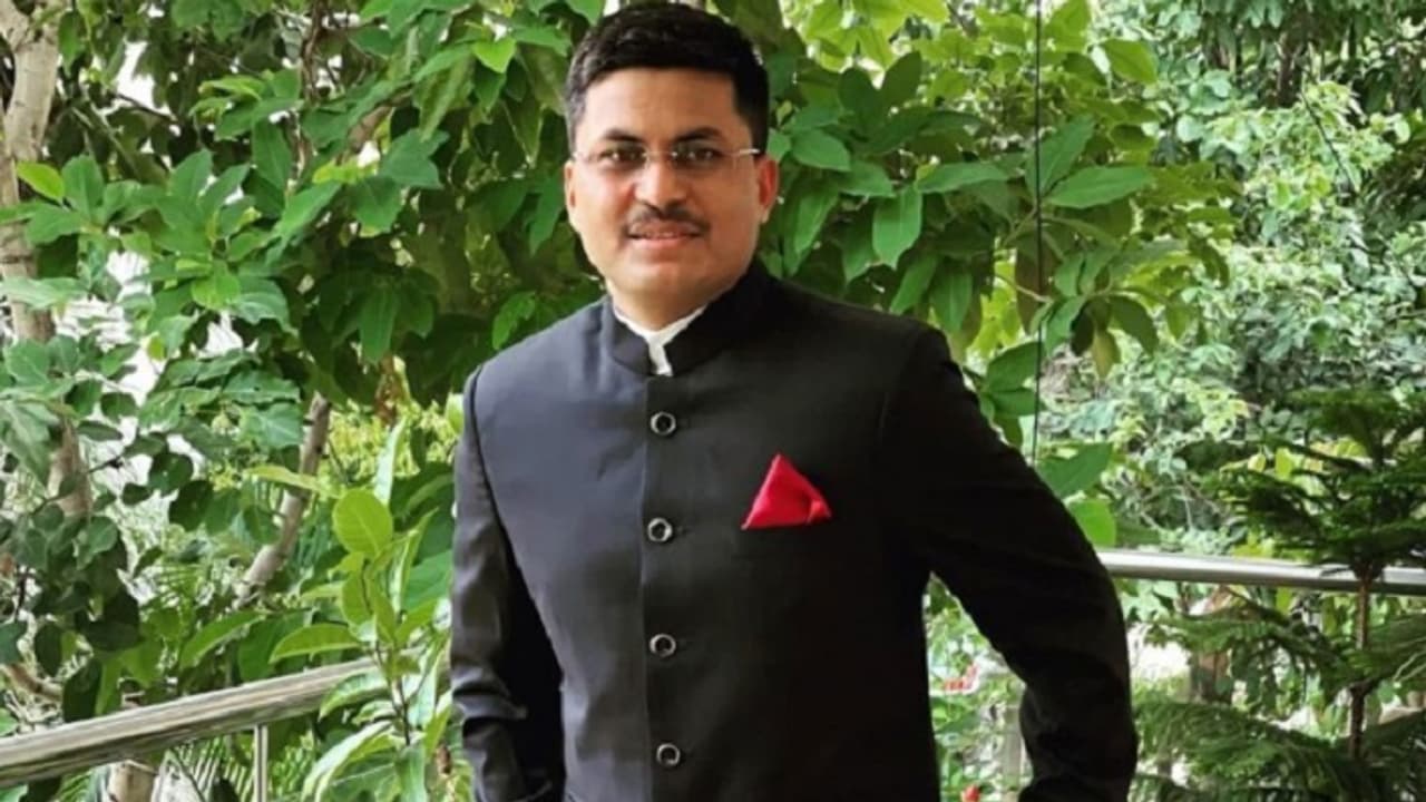 IAS officer Avnish Sharan IAS officer Avnish Sharan