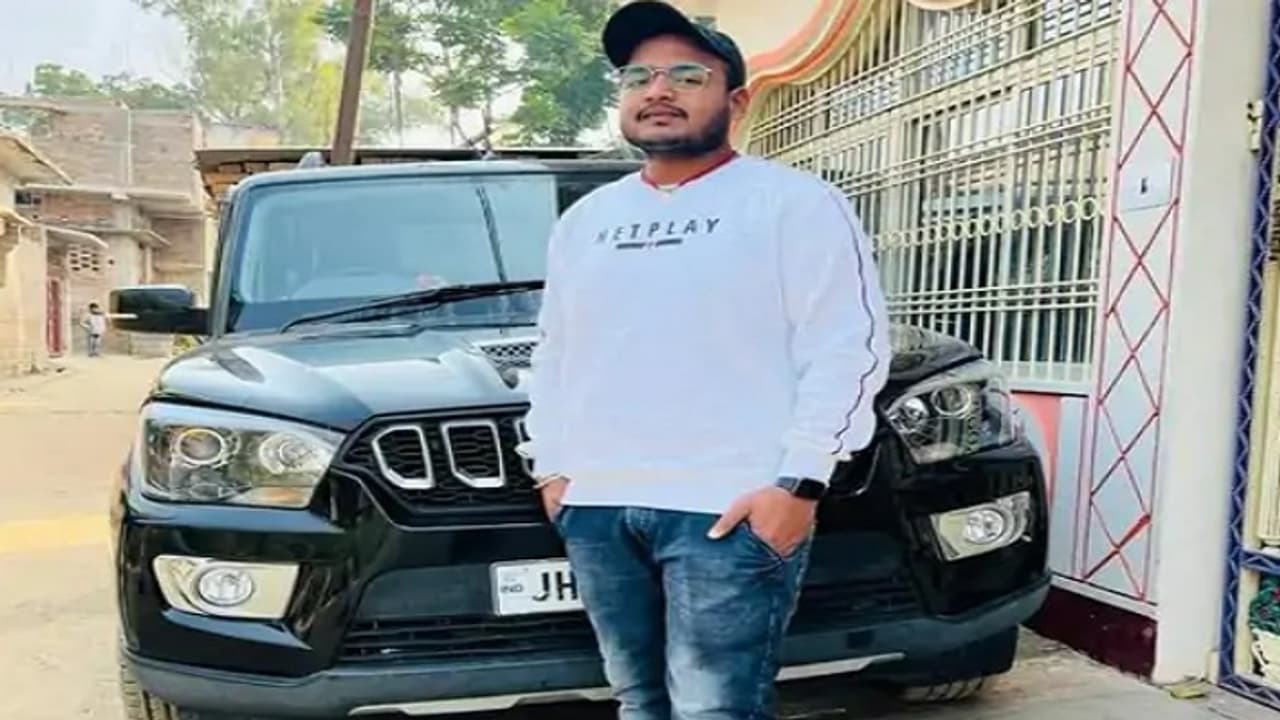 junior engineer of railway abhishek kumar singh shot dead junior engineer of railway abhishek kumar singh shot dead